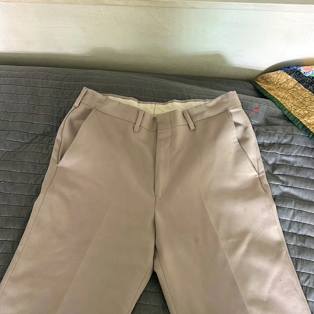 Pants 👍 - Picture 2 of 4